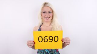 CZECH CASTING - SANDRA (0690)