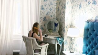 Fabulous Emma O pushes a big ebony dildo in her muff