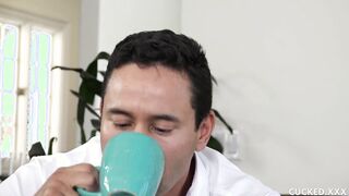 Blonde Janna Hicks rides shaft while her hubby watches