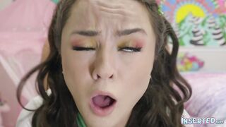 Inserted: Nicole Sage Has A Yummy Cookie
