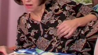 Bored cougar fucks her young piano schoolgirl