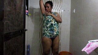 Licking Armpit Shave Fetish Indian STEPMOM Lily Porn