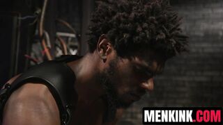 Jeremy Spreadums bound & tightened by officer Devin Trezs big cock