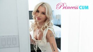 Chloe Temple, Harley King, & Emma Rosie: The Hottest Horny Blondes Unite!