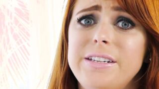 Penny Pax & Karlee Grey are lovemaking on the gym floor